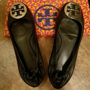 *AUTH TORY BURCH Classic Black&Silver REVAS SZ 9*
